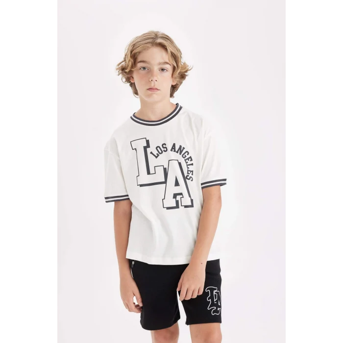 Defacto C3900 Ekru Erkek Çocuk Oversize Geniş Kalıp Bisiklet Yaka Baskılı Kısa Kollu Tişört