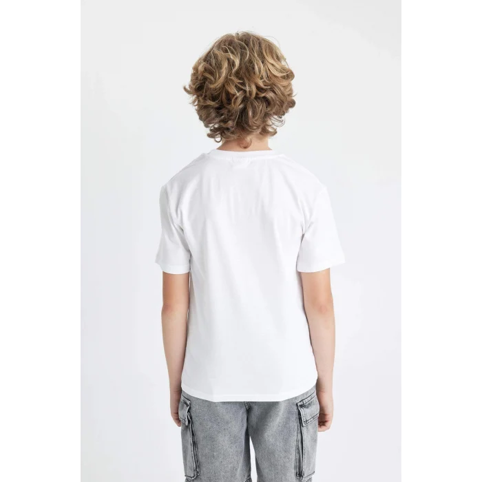 Defacto C6260 Beyaz Erkek Çocuk Bisiklet Yaka Renk Şekil Değiştiren Basklı Kısa Kollu Tişört