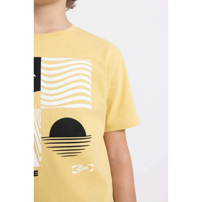 Defacto C3308 Sarı Erkek Çocuk Bisiklet Yaka Baskılı Kısa Kollu Tişört