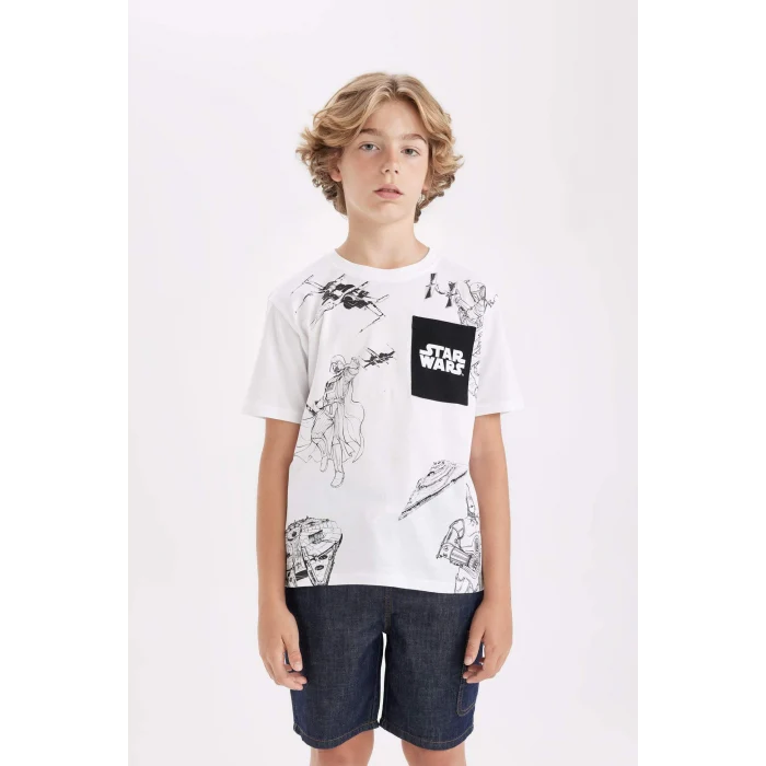 Defacto C3110 Beyaz Erkek Çocuk Star Wars Bisiklet Yaka Kısa Kollu Tişört