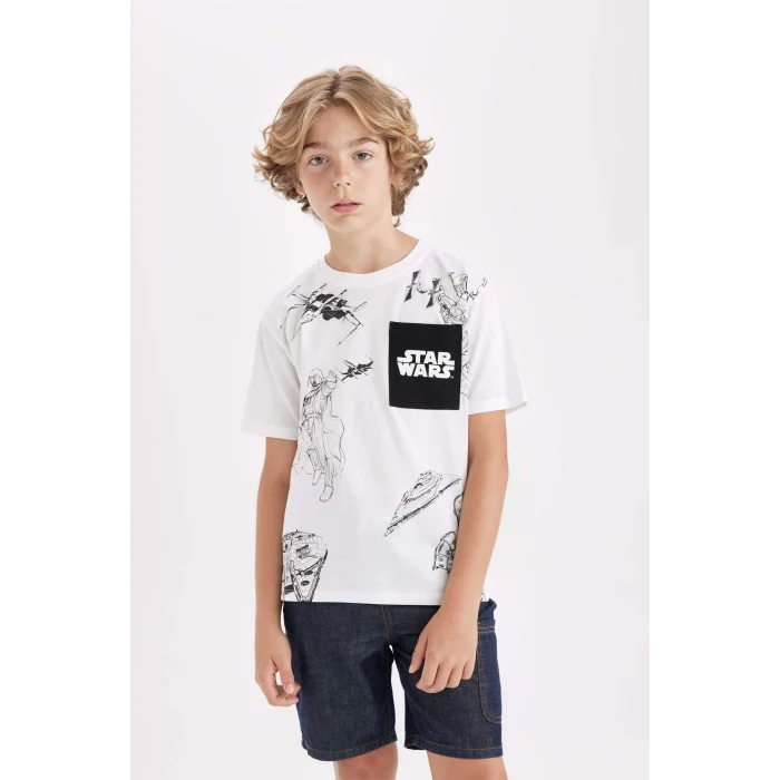 Defacto C3110 Beyaz Erkek Çocuk Star Wars Bisiklet Yaka Kısa Kollu Tişört