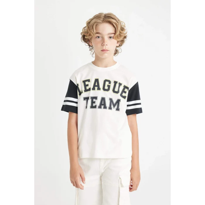 Defacto C3898 Ekru Erkek Çocuk Oversize Geniş Kalıp Bisiklet Yaka Baskılı Kısa Kollu Tişört
