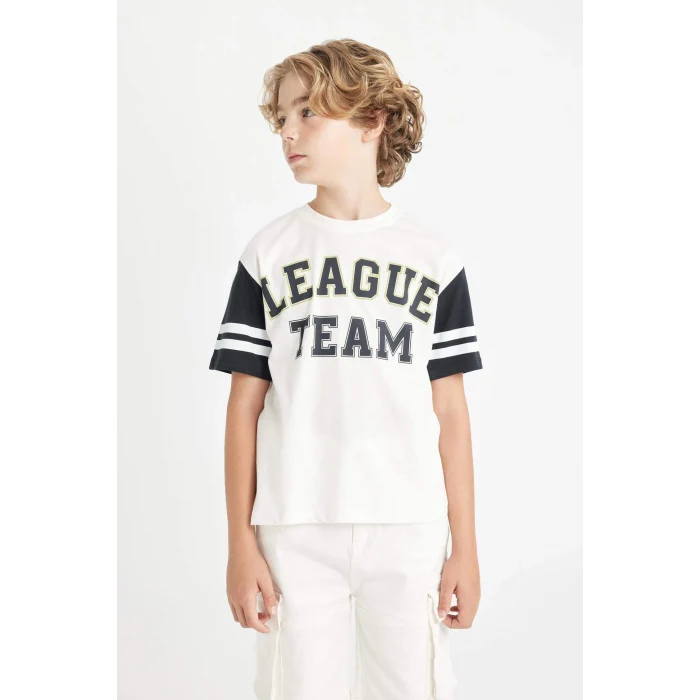 Defacto C3898 Ekru Erkek Çocuk Oversize Geniş Kalıp Bisiklet Yaka Baskılı Kısa Kollu Tişört