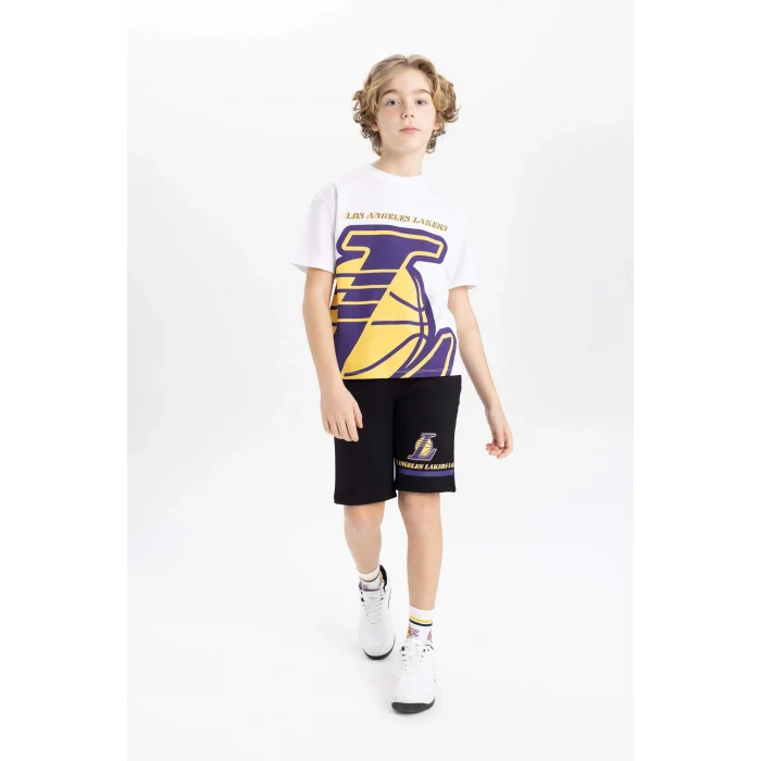 Defacto C0388 Beyaz Erkek Çocuk NBA Los Angeles Lakers Oversize Geniş Kalıp Bisiklet Yaka Kısa Kollu Tişört