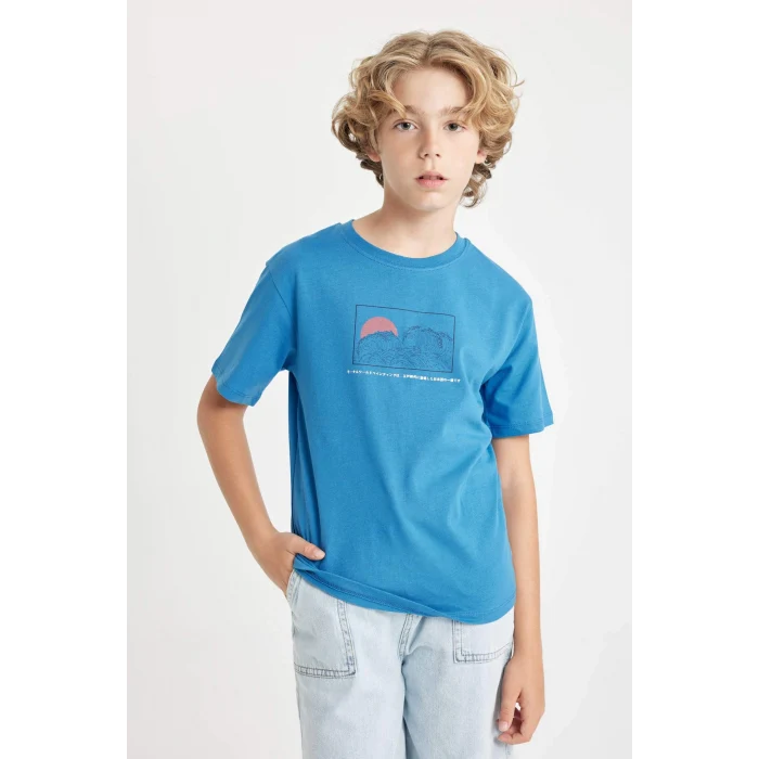 Defacto D2419 Mavi Erkek Çocuk Bisiklet Yaka Sırt Baskılı Kısa Kollu Tişört