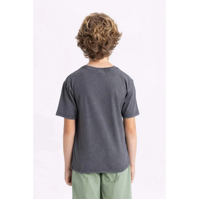 Defacto C1918 Gri Erkek Çocuk Bisiklet Yaka Yıkamalı Soluk Efektli Kısa Kollu Tişört