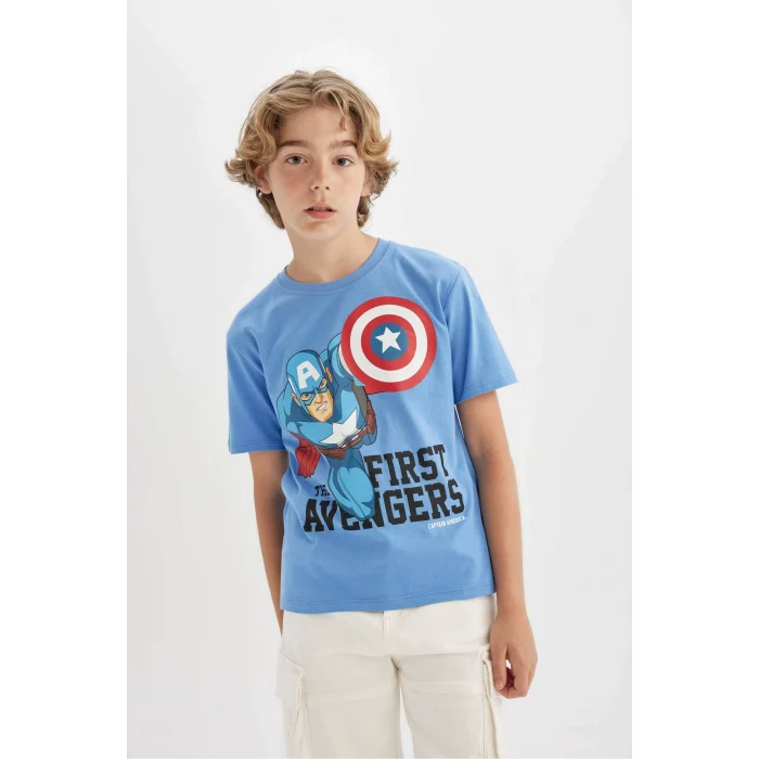 Defacto C3105 Mavi Erkek Çocuk Marvel Avengers Bisiklet Yaka Kısa Kollu Tişört