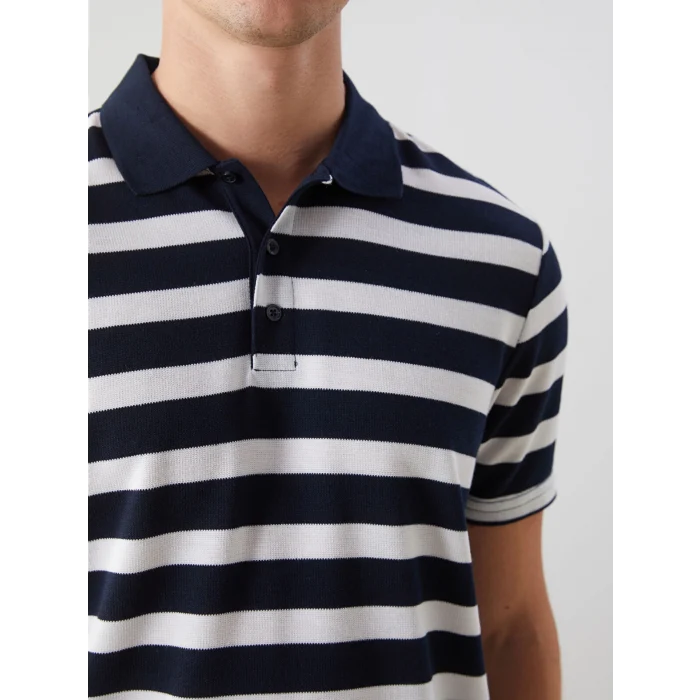 LCWAIKIKI Classic Lacivert Polo Yaka Kısa Kollu Çizgili Erkek Tişört
