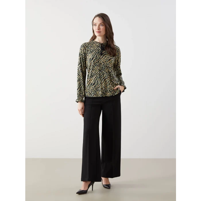 LCW Grace Karişik Bağlamalı Yaka Etnik Desenli Bluz