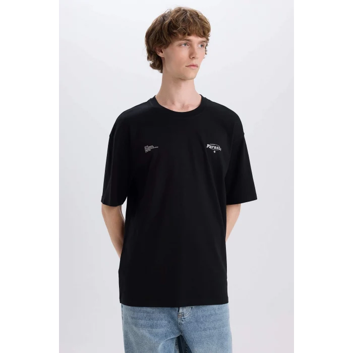 Defacto E4545 Siyah %100 Pamuk Boxy Fit Bisiklet Yaka Sırt Baskılı Kısa Kollu Tişört