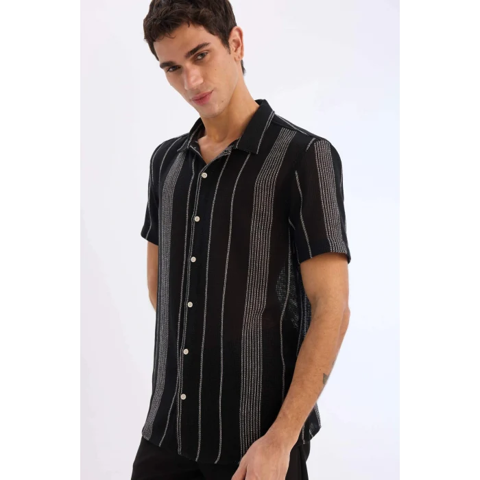 Defacto D7662 Siyah Regular Fit Yazlık Polo Yaka Pamuklu Kısa Kollu Gömlek