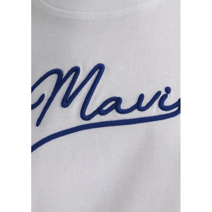 Mavi 1612421-620 Mavi Nakışlı Beyaz Tişört