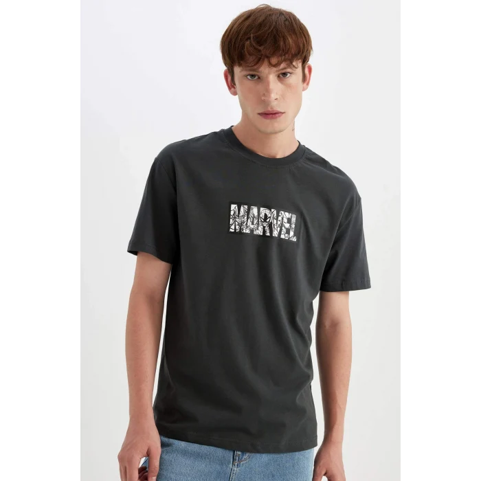 Defacto C5842 Antrasit Marvel Logo Only Regular Fit Bisiklet Yaka Kısa Kollu Tişört