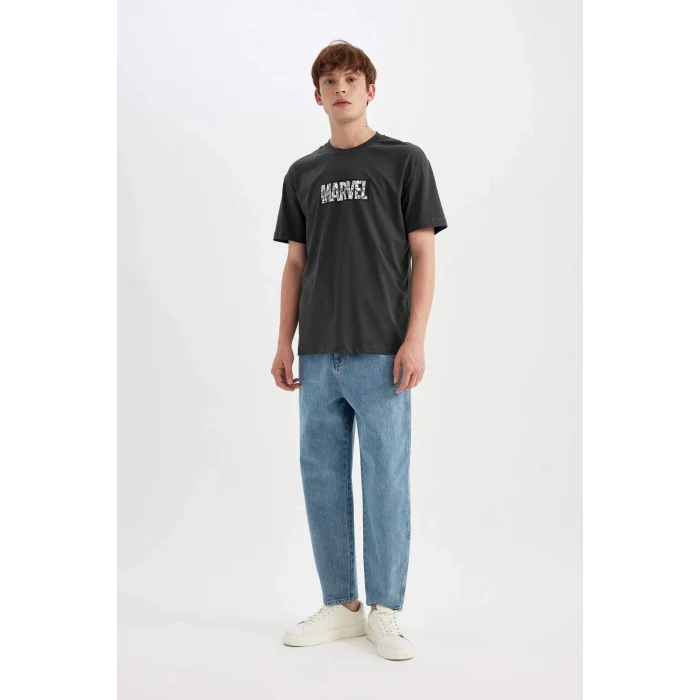 Defacto C5842 Antrasit Marvel Logo Only Regular Fit Bisiklet Yaka Kısa Kollu Tişört