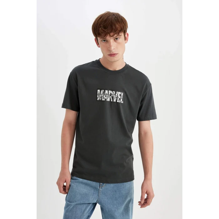Defacto C5842 Antrasit Marvel Logo Only Regular Fit Bisiklet Yaka Kısa Kollu Tişört