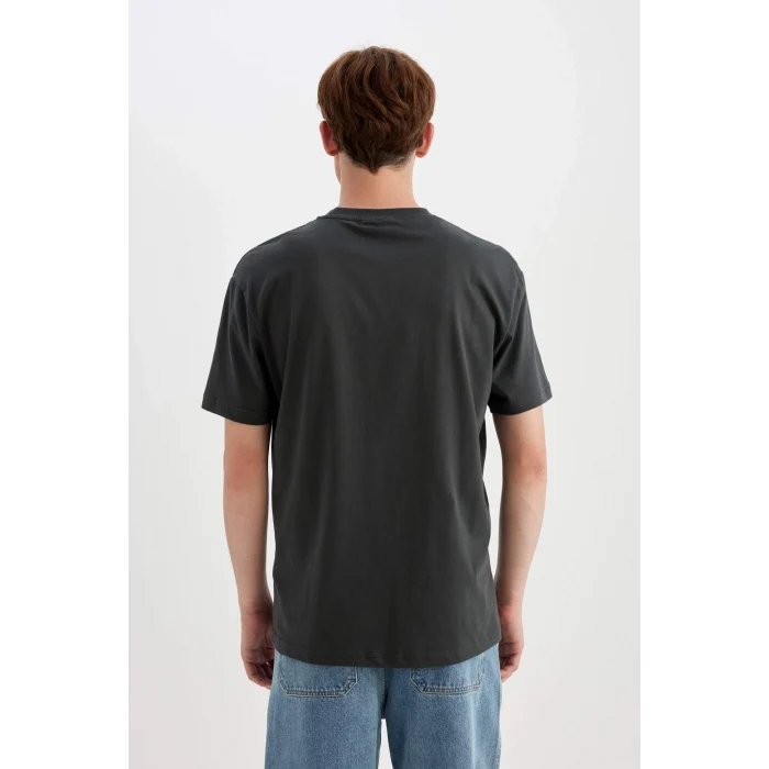 Defacto C5842 Antrasit Marvel Logo Only Regular Fit Bisiklet Yaka Kısa Kollu Tişört