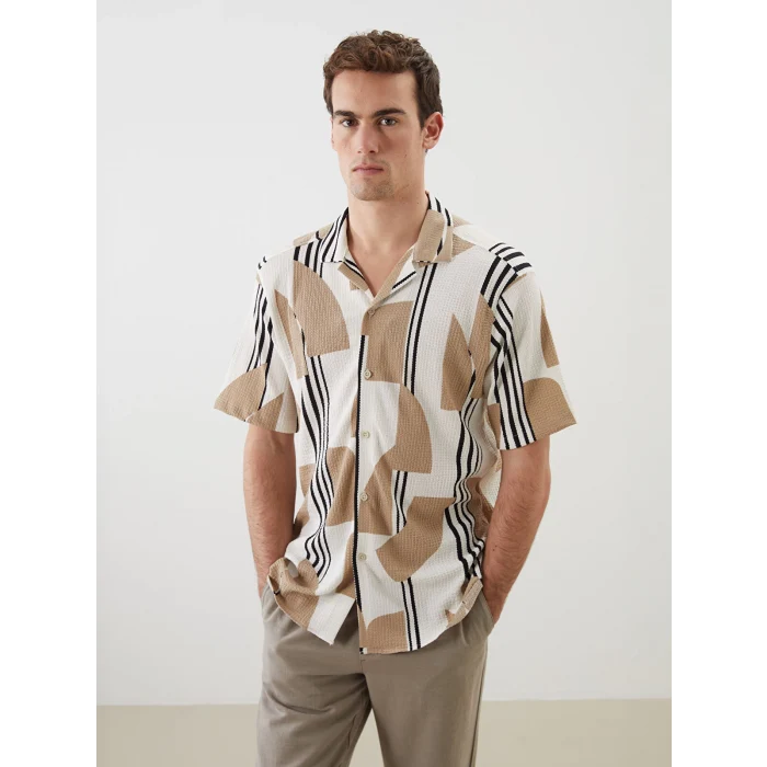 LCW Vision Bej Regular Fit Kısa Kollu Desenli Erkek Gömlek