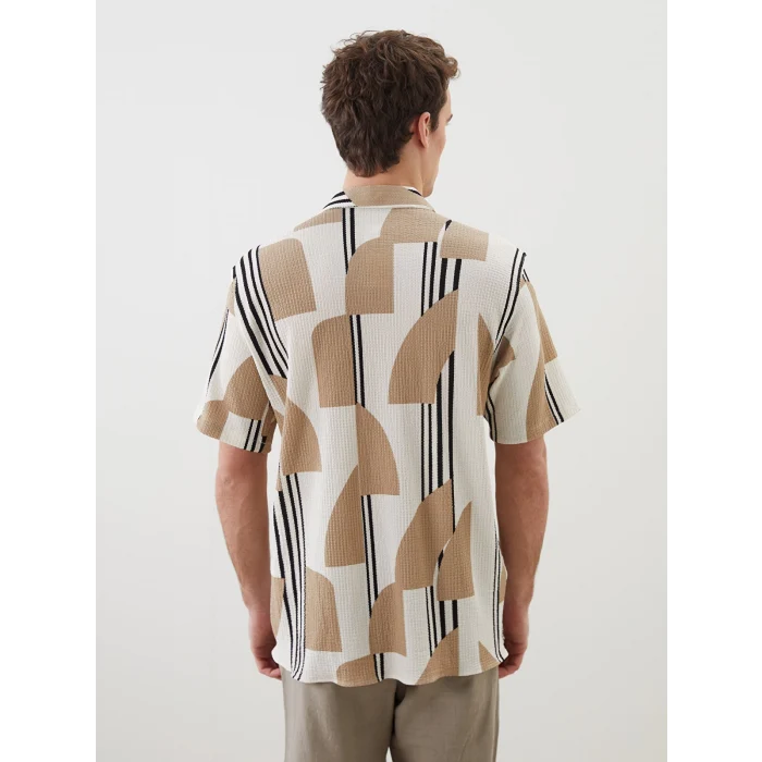 LCW Vision Bej Regular Fit Kısa Kollu Desenli Erkek Gömlek