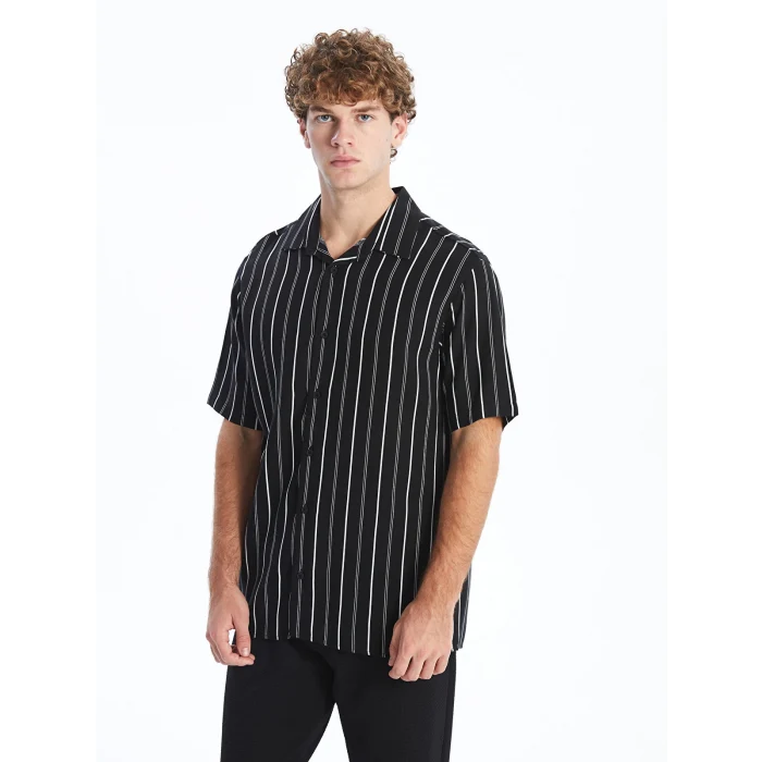 XSIDE Siyah Regular Fit Kısa Kollu Çizgili Viskon Erkek Gömlek
