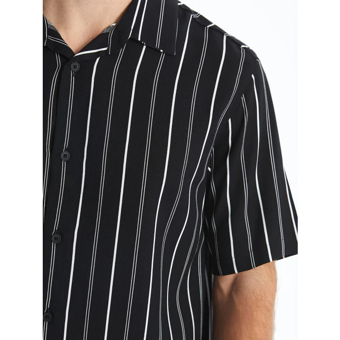XSIDE Siyah Regular Fit Kısa Kollu Çizgili Viskon Erkek Gömlek