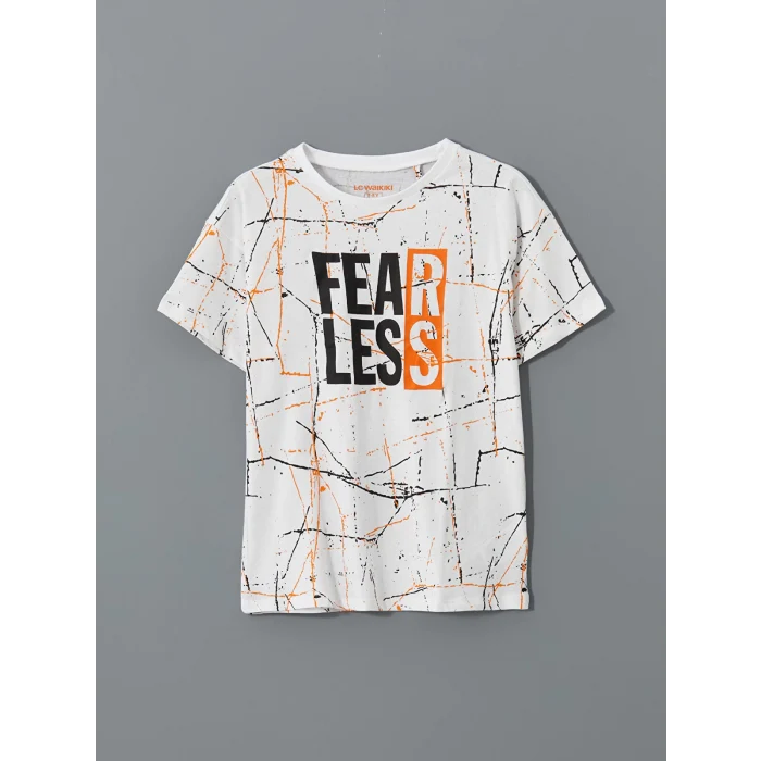 LCW Kids Beyaz Bisiklet Yaka Erkek Çocuk Şortlu Pijama Takımı