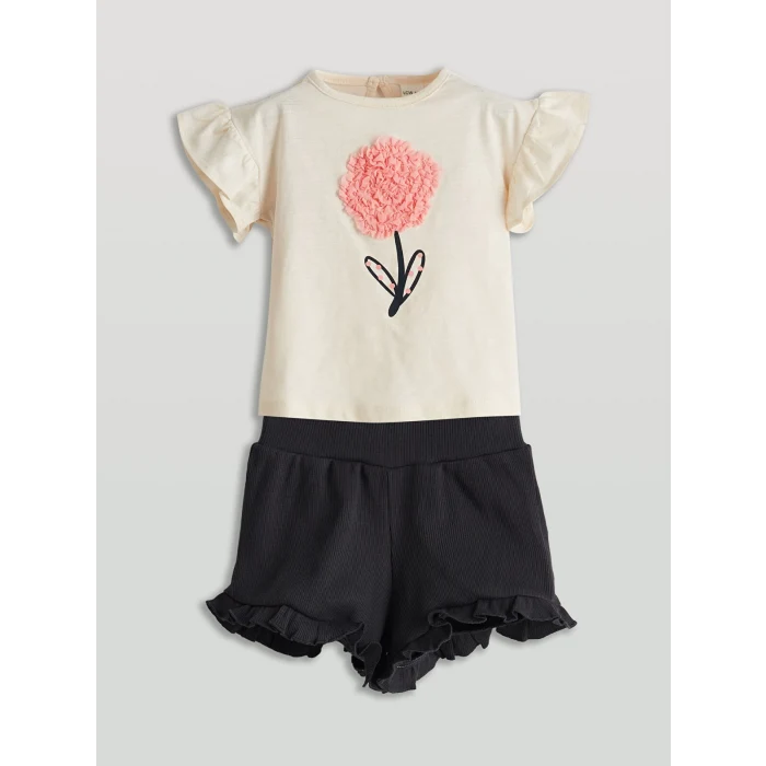 LCW baby Ekru Aplike Çiçekli Kız Bebek Bluz ve Şort 2li