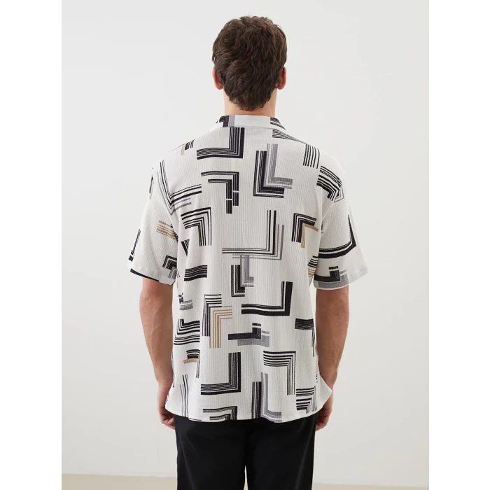 LCW Vision Beyaz Regular Fit Kısa Kollu Desenli Erkek Gömlek
