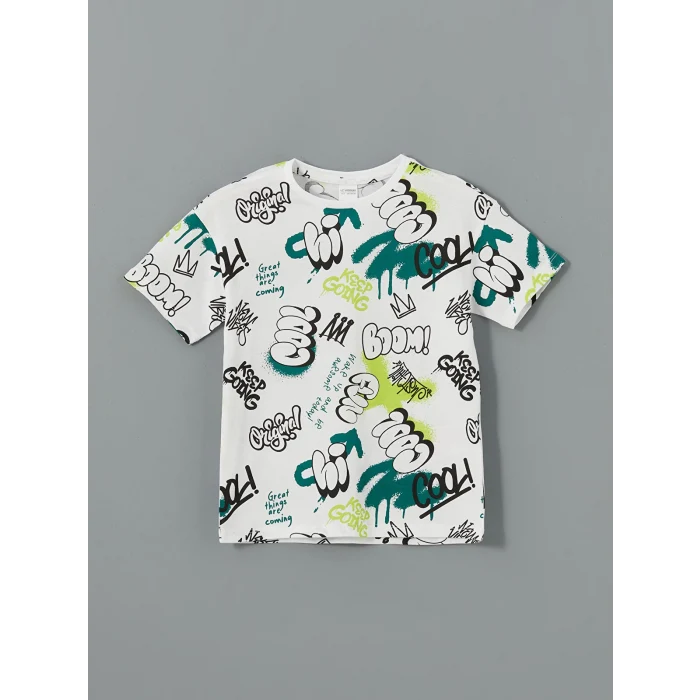 LCW Kids Beyaz Bisiklet Yaka Erkek Çocuk Şortlu Pijama Takımı