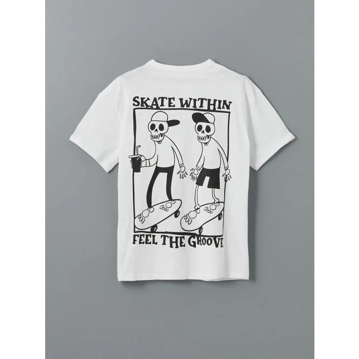 LCW Kids Beyaz Bisiklet Yaka Erkek Çocuk Tişört