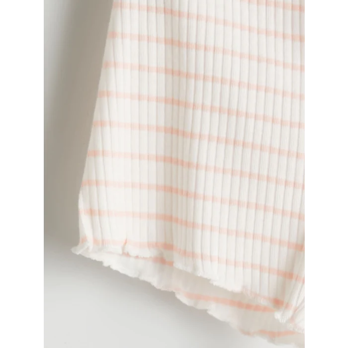 LCW baby Ekru Çizgili Kız Bebek Şortlu Pijama Takım