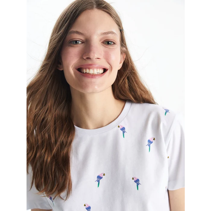 XSIDE Beyaz Bisiklet Yaka Desenli Kadın Tişört