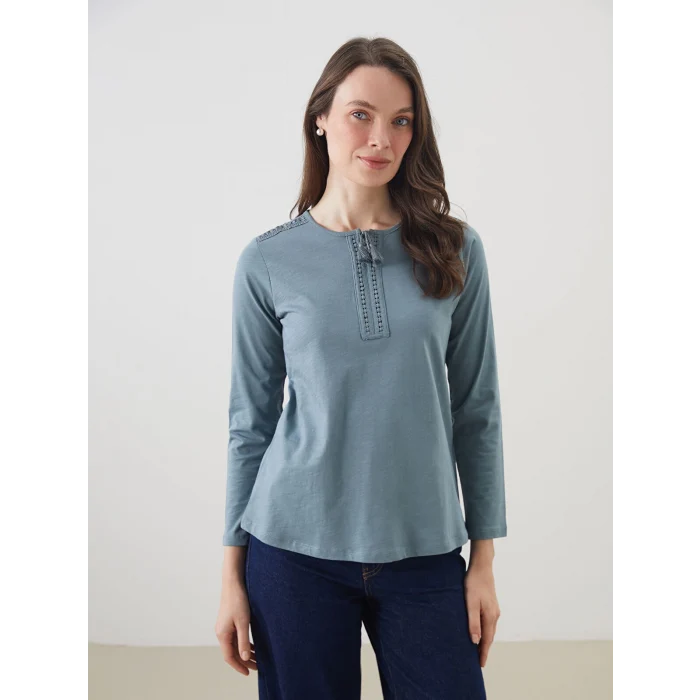 LCW Grace Mavi Bağlamalı Yaka Nakışlı Kadın Bluz