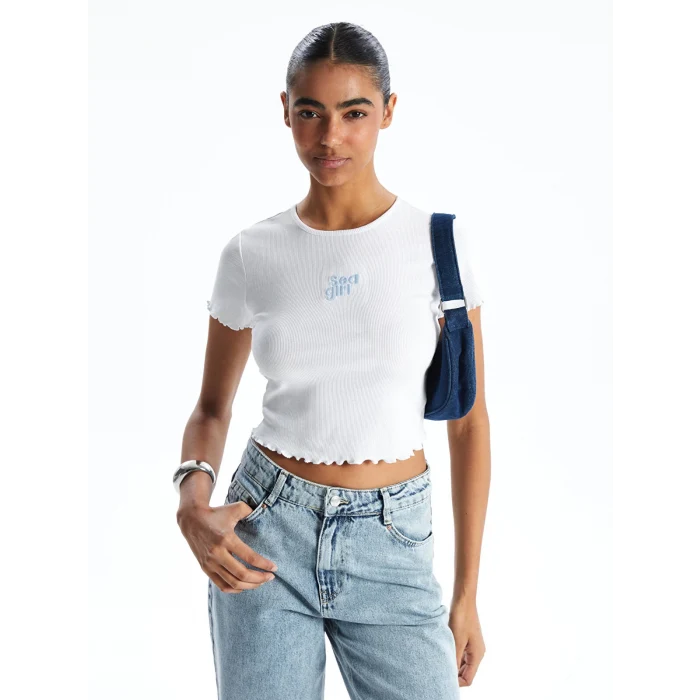 XSIDE Beyaz Bisiklet Yaka Nakışlı Kadın Tişört