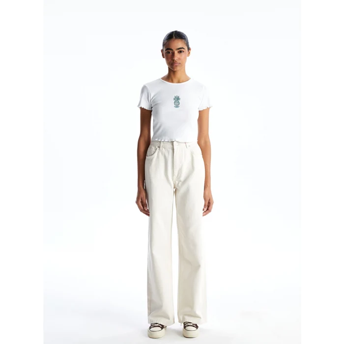 XSIDE Beyaz Bisiklet Yaka Ananas Nakışlı Kadın Tişört