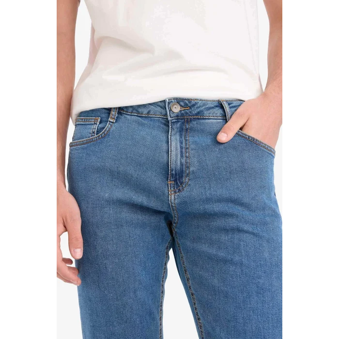 Defacto E7277 Mavi Sergio Regular Fit Normal Kalıp Normal Bel Boru Paça Jean Pantolon