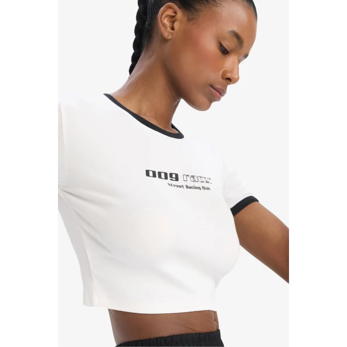 Defacto E4796 Ekru DeFactoFit Slim Fit Dar Kesim Bisiklet Yaka Baskılı Sporcu Ribana Kısa Kollu Tişört