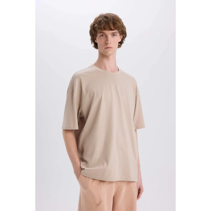 Defacto E3798 Bej %100 Pamuk Oversize Geniş Kalıp Bisiklet Yaka Sırt Baskılı Kısa Kollu Tişört
