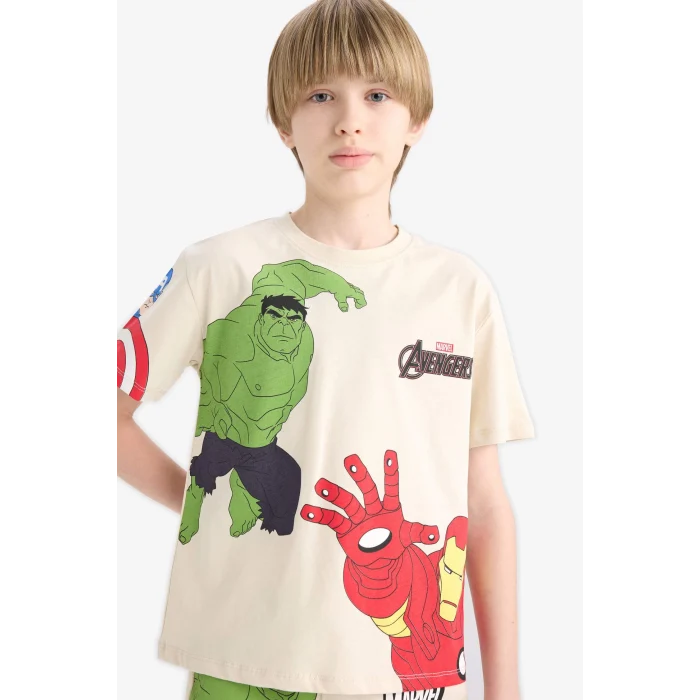 Defacto E0346 Bej Erkek Çocuk Marvel Avengers 2li Takım Kısa Kollu Tişört Şort