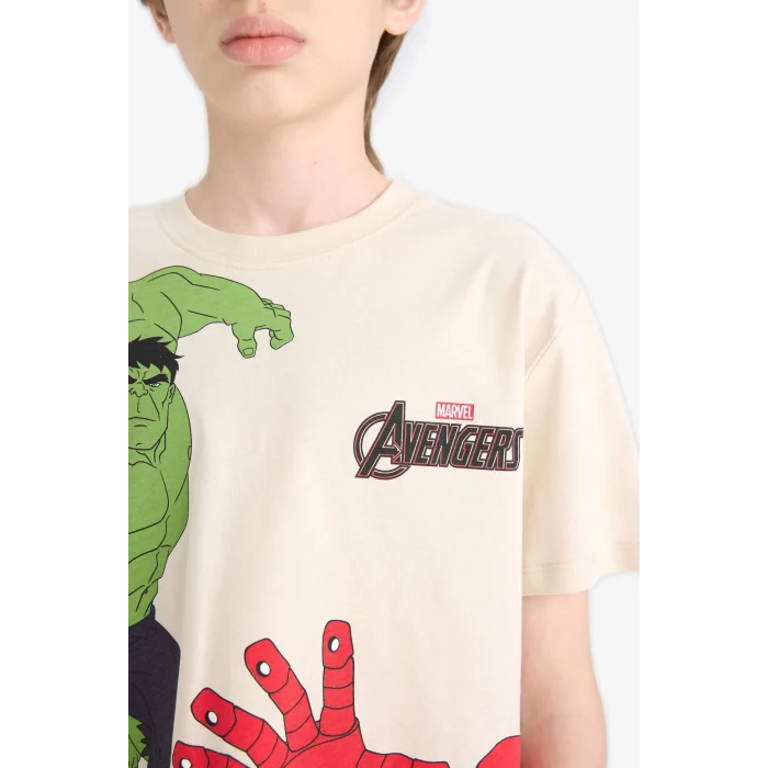 Defacto E0346 Bej Erkek Çocuk Marvel Avengers 2li Takım Kısa Kollu Tişört Şort