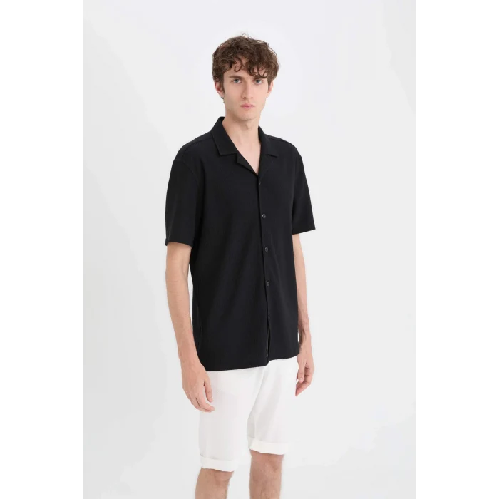 Defacto C4125 Siyah Modern Fit Polo Yaka Dokulu Penye Kısa Kollu Siyah Gömlek