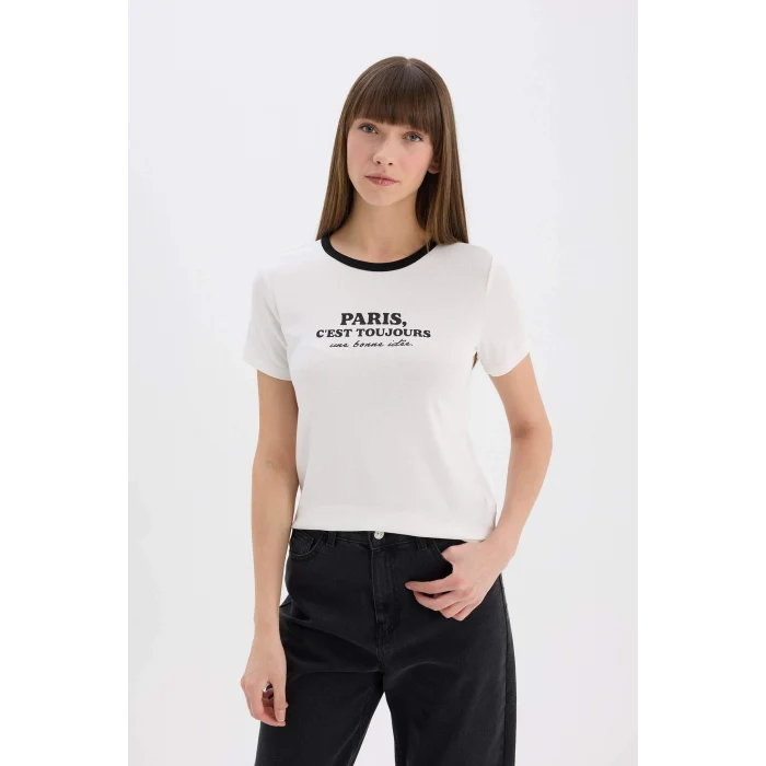 Defacto E5065 Ekru Regular Fit Bisiklet Yaka Baskılı Ribana Kısa Kollu Tişört