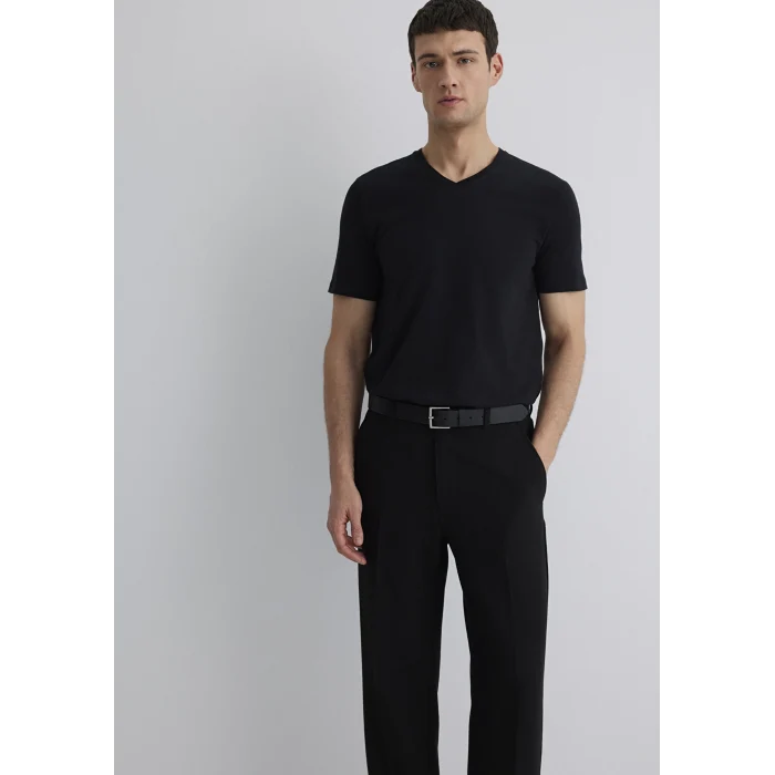 Mavi 065586-900 Siyah Basic V Yaka Tişört