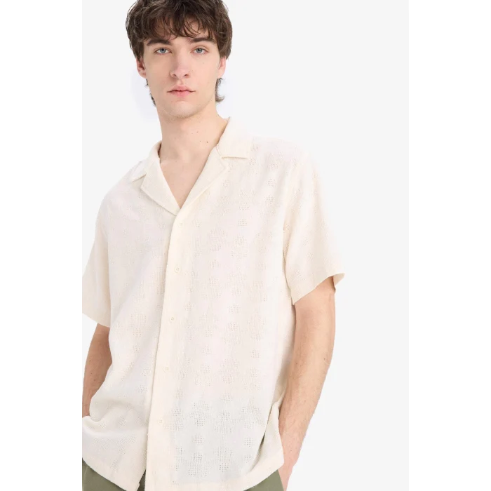 Defacto E0790 Ekru Regular Fit Apaş Yaka Yazlık Kısa Kollu Gömlek