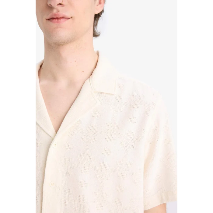Defacto E0790 Ekru Regular Fit Apaş Yaka Yazlık Kısa Kollu Gömlek