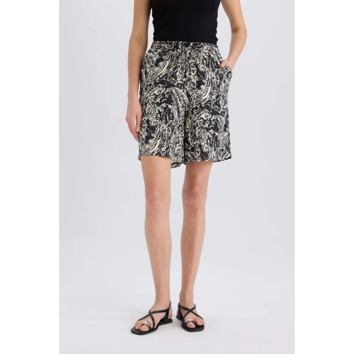 Defacto L7411 Siyah Yüksek Bel Desenli Geniş Paça Viskon Şort