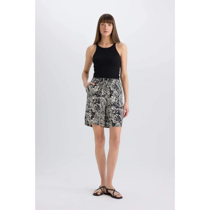 Defacto L7411 Siyah Yüksek Bel Desenli Geniş Paça Viskon Şort
