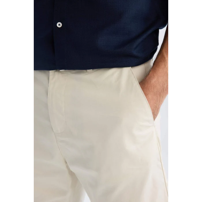 Defacto C7684 Ekru %100 Pamuk Regular Fit Gabardin Bermuda Şort