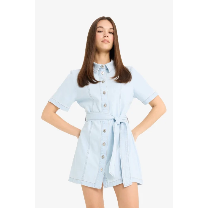 Defacto E1287 Mavi Polo Yaka Düğmeli Kuşaklı Kısa Kollu Mini Jean Elbise