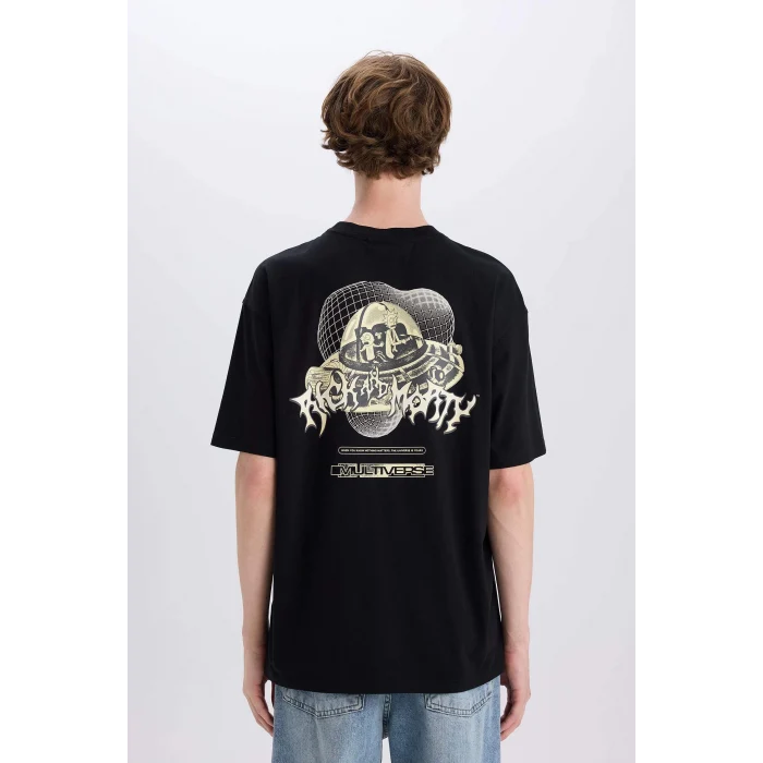 Defacto E3268 Siyah %100 Pamuk Rick and Morty Boxy Fit Bisiklet Yaka Sırt Baskılı Kısa Kollu Tişört