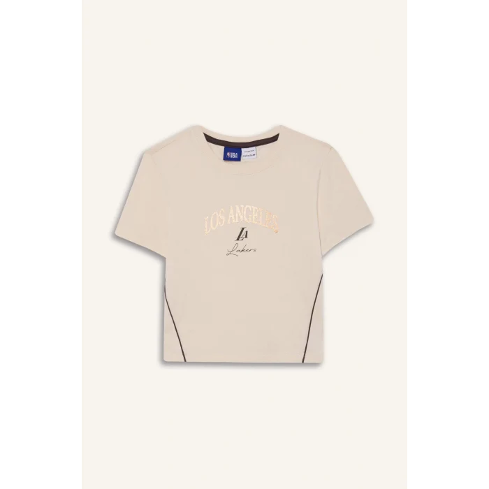 Defacto D6122 Ekru DeFactoFit NBA Los Angeles Lakers Slim Crop Fit Bisiklet Yaka Kısa Kollu Tişört